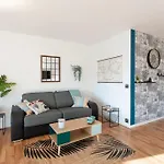 Apartment A10 - Staywiz Us -1 Bdr Heart Of Juan Les Pins 5 Min Sea - Ac & Balconies