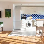 Апартаменты A10 - Staywiz Us -1 Bdr Heart Of Juan Les Pins 5 Min Sea - Ac & Balconies Антиб