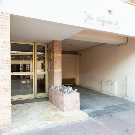 A10 - 1 Bdr Heart Of Juan Les Pins 5 Min Sea - Ac & Balconies 앙티브