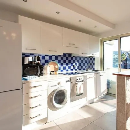 A10 - 1 Bdr Heart Of Juan Les Pins 5 Min Sea - Ac & Balconies Antibes
