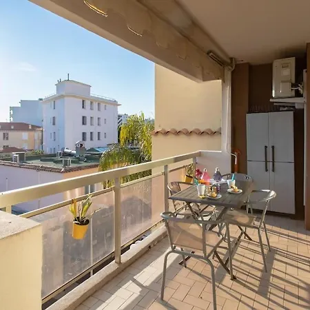 아파트 A10 - 1 Bdr Heart Of Juan Les Pins 5 Min Sea - Ac & Balconies *