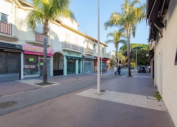 A10 - Staywiz Us -1 Bdr Heart Of Juan Les Pins 5 Min Sea - Ac & Balconies Apartamento